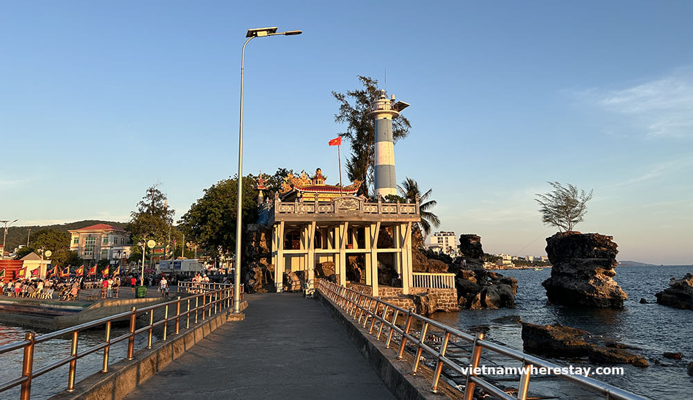 Dinh Cau Temple Phu Quoc