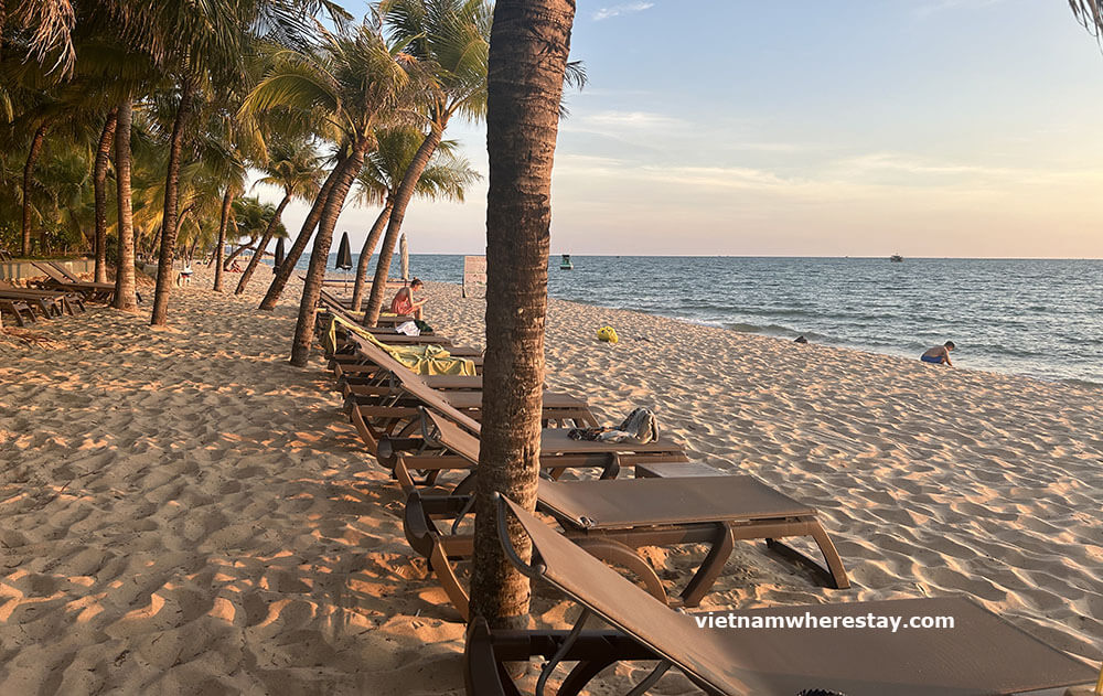 Beach at Dusit resort