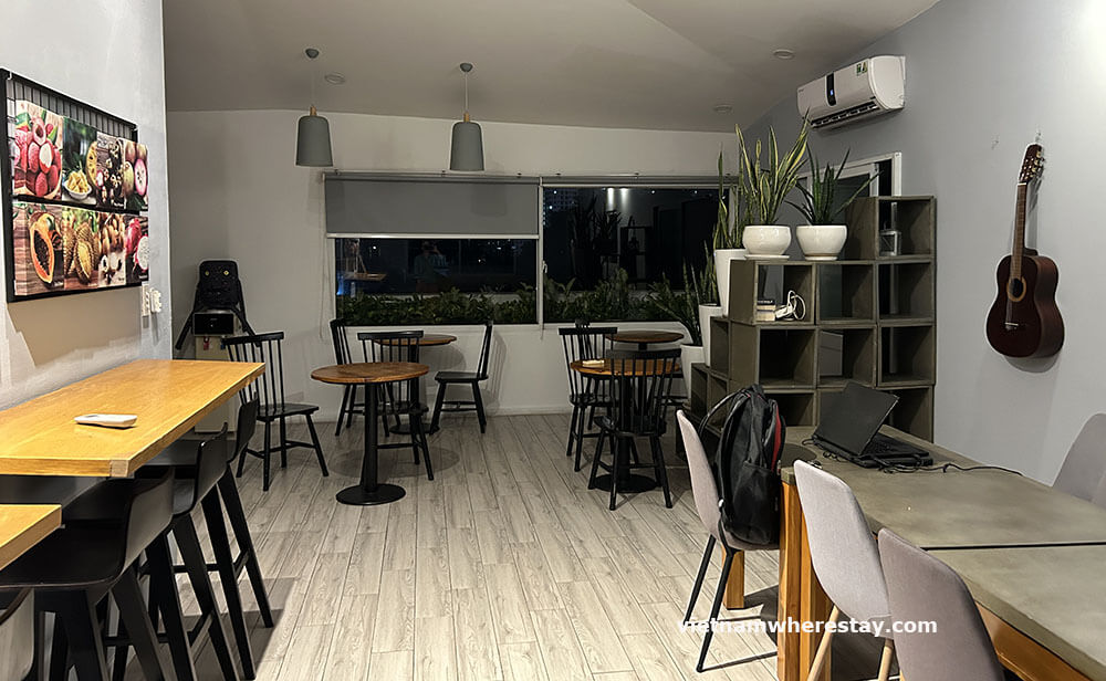 Kitchen area at Common Inn