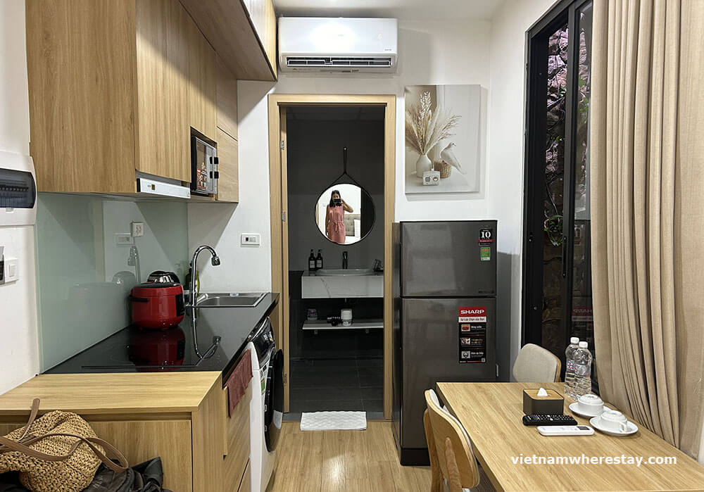 washing machine, fridge, kitchen in Moonlight Tay Ho
