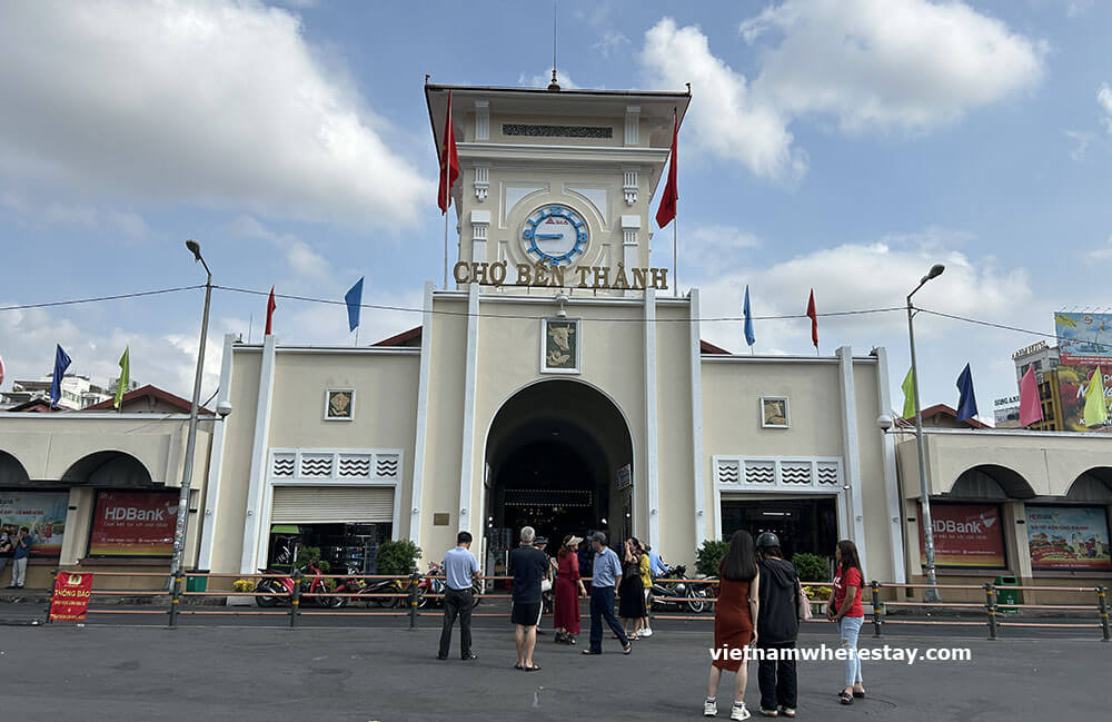 Ben Thanh market