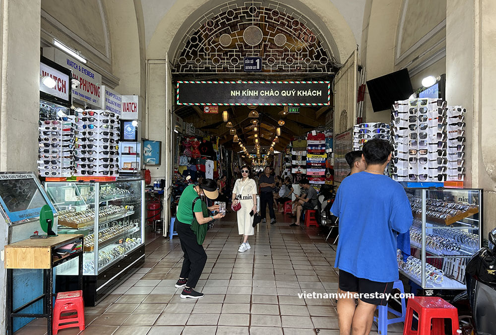 Ben Thanh Market