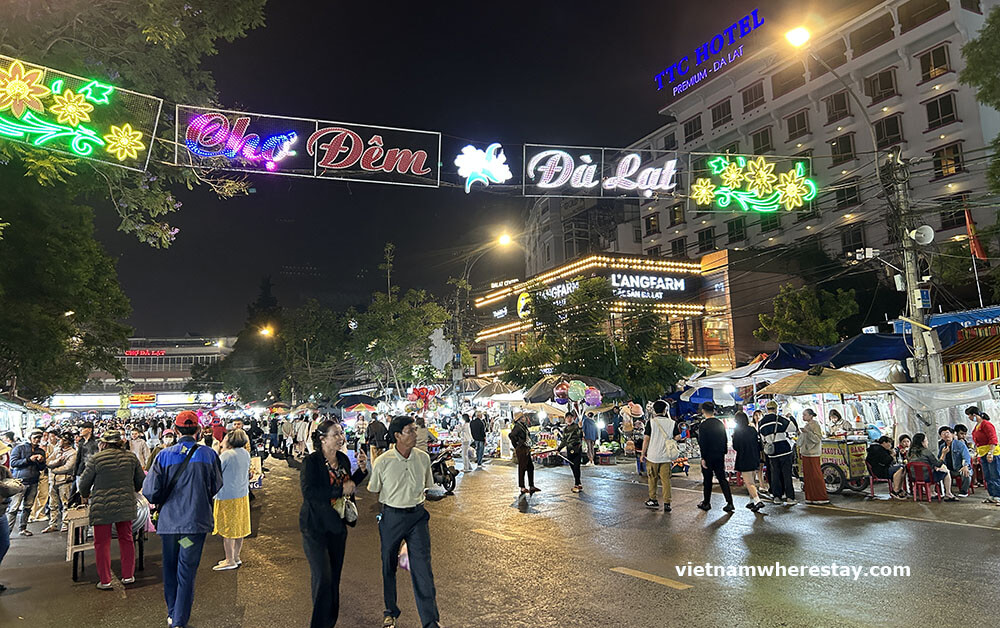 Night Market Da Lat