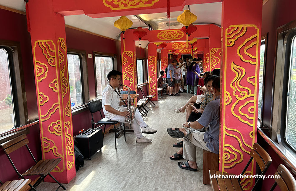 Heritage train connecting Hue and Da Nang