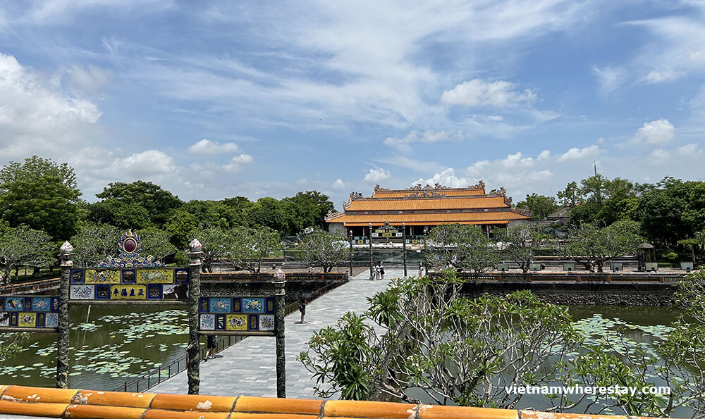 Doan Mon gate Imperial Palace