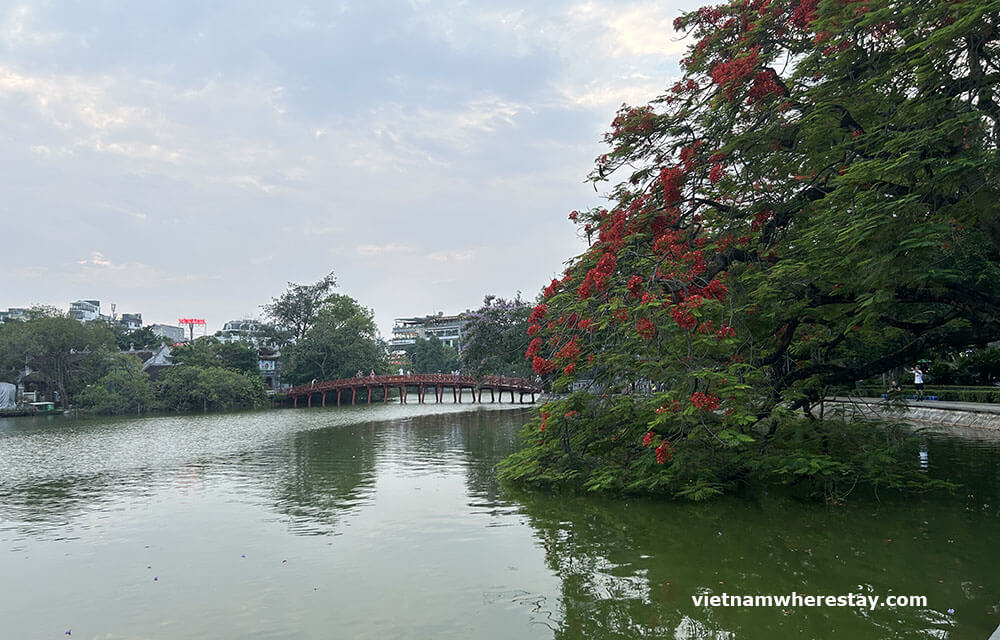 The Huc Bridge