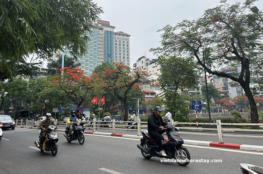 Traffic in Hanoi