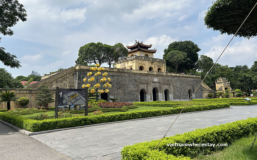 Thang Long Imperial Palace