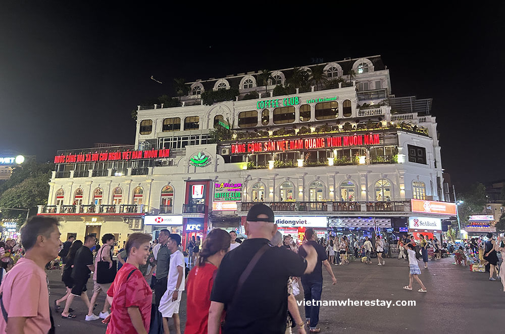 Hanoi old Quarter at night