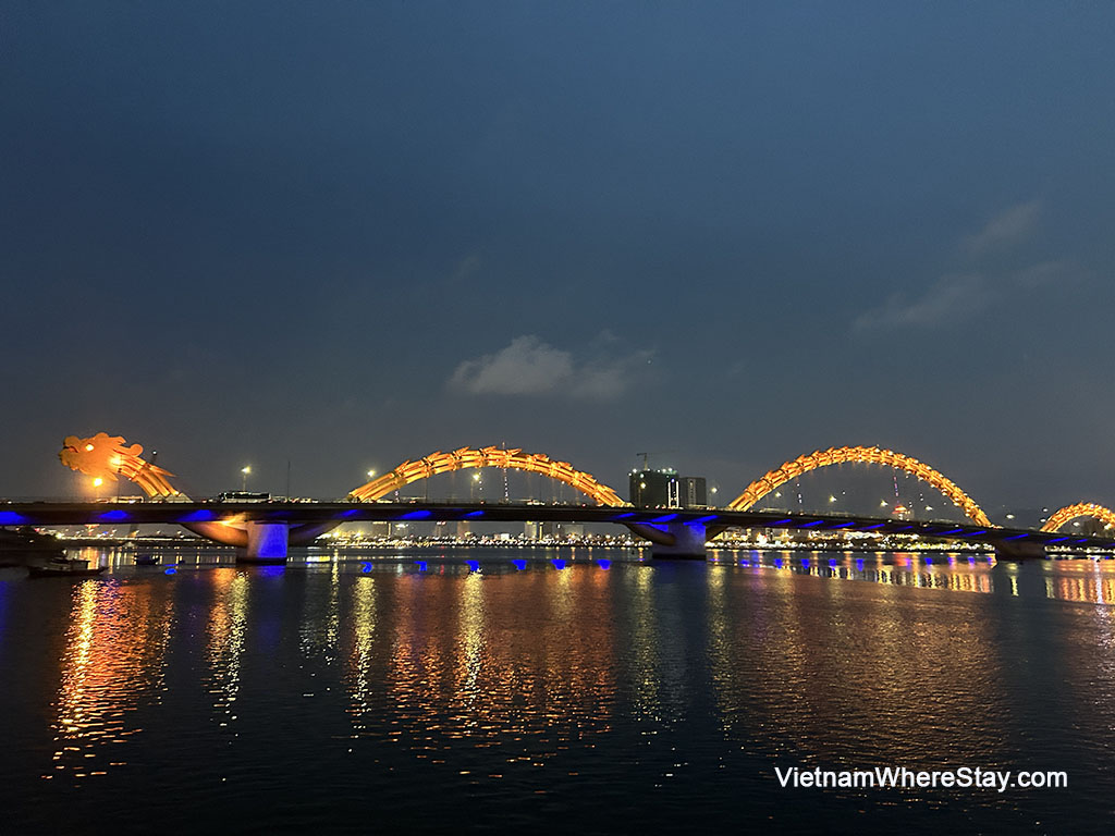 Han river at night