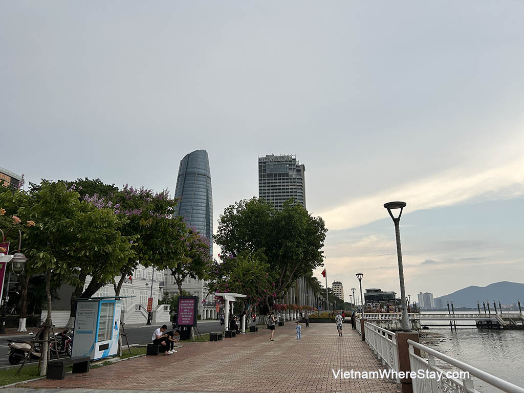 North West Bank Han River