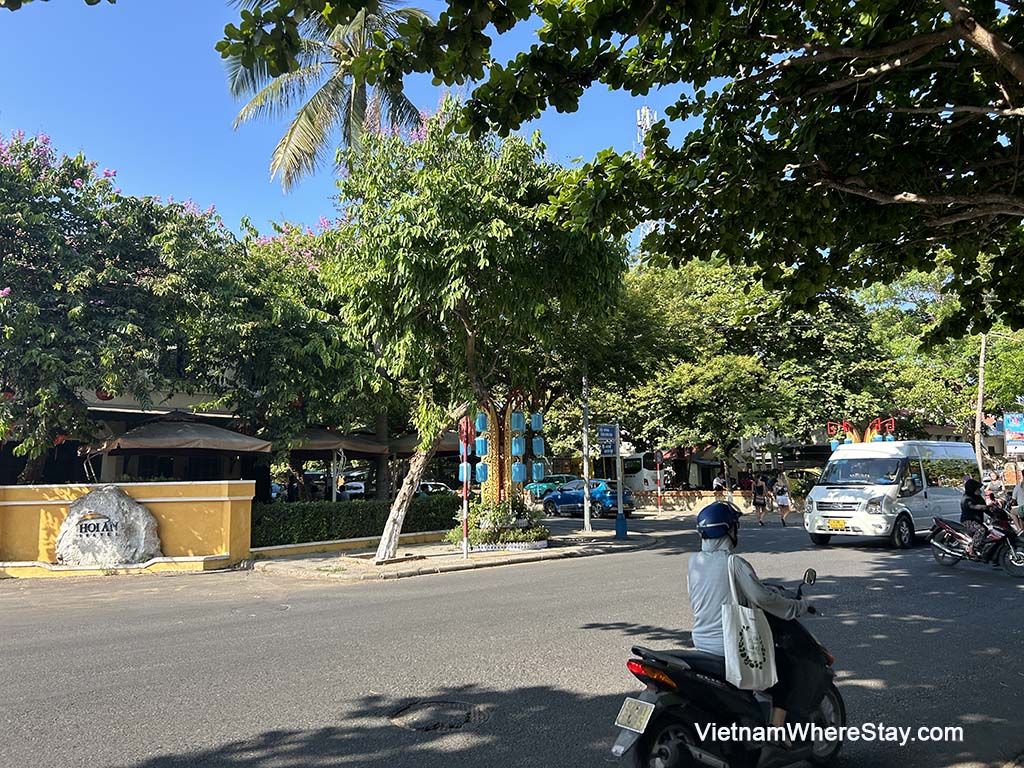 Tran Hung Dao street