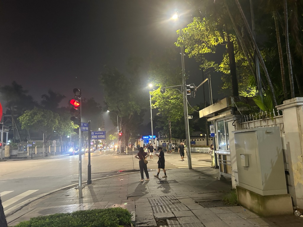 Checkpoint at South Hung Vuong street