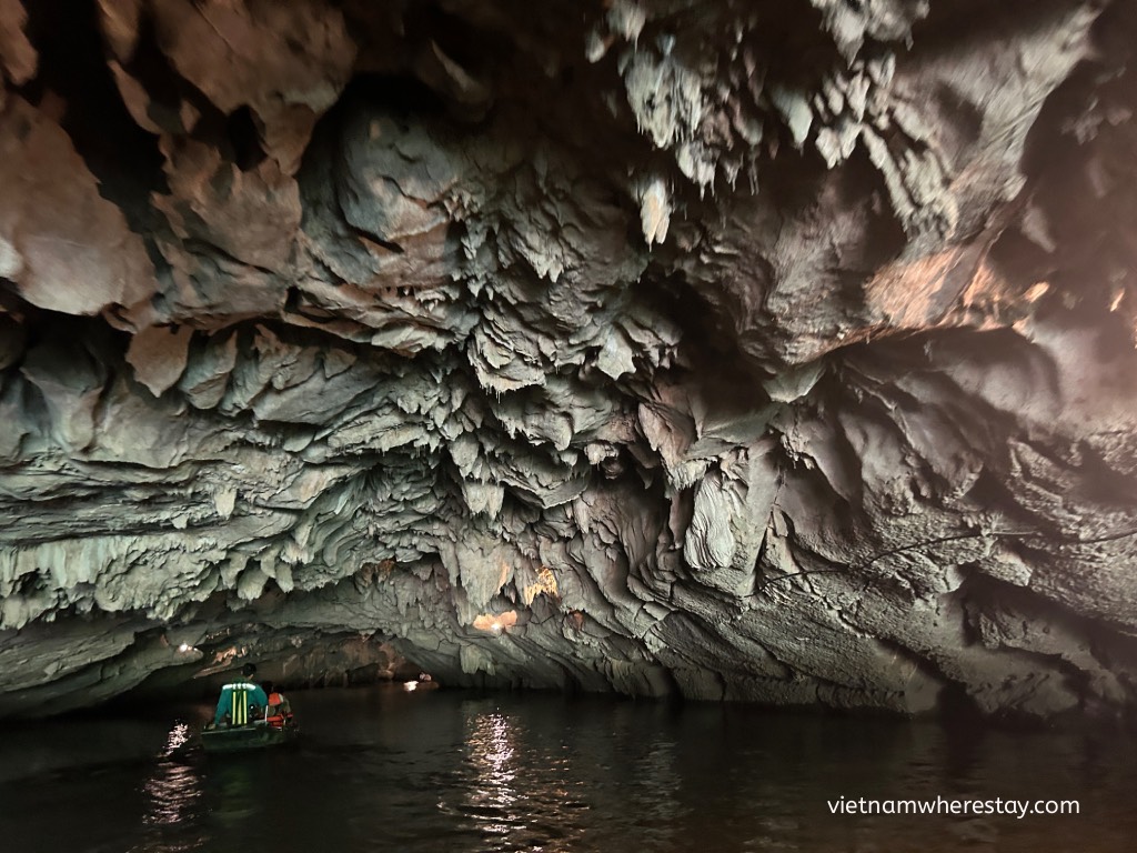Ca Cave Tam Coc