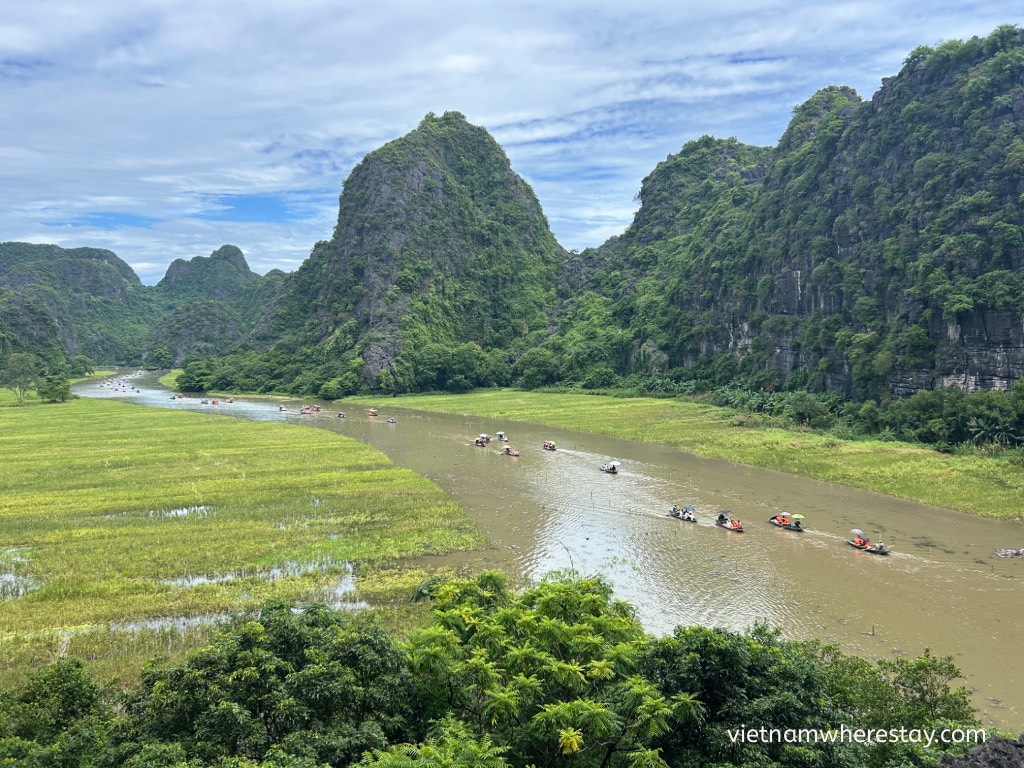 Tam Coc or Trang An Boat Ride