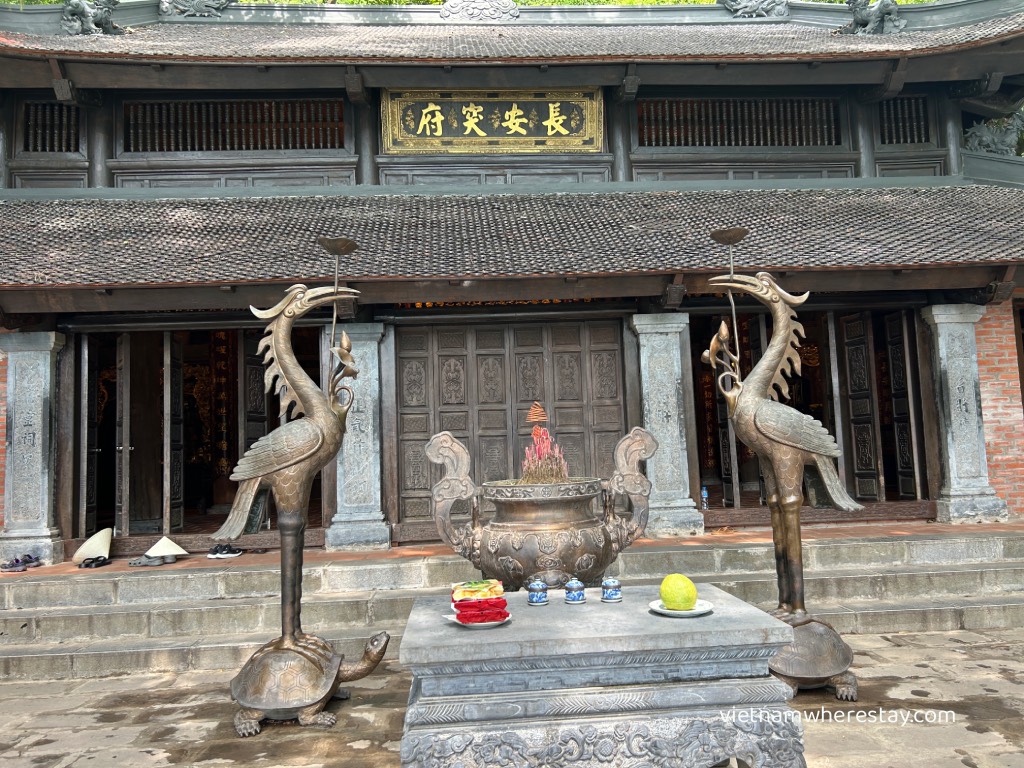 Trinh Temple Trang An